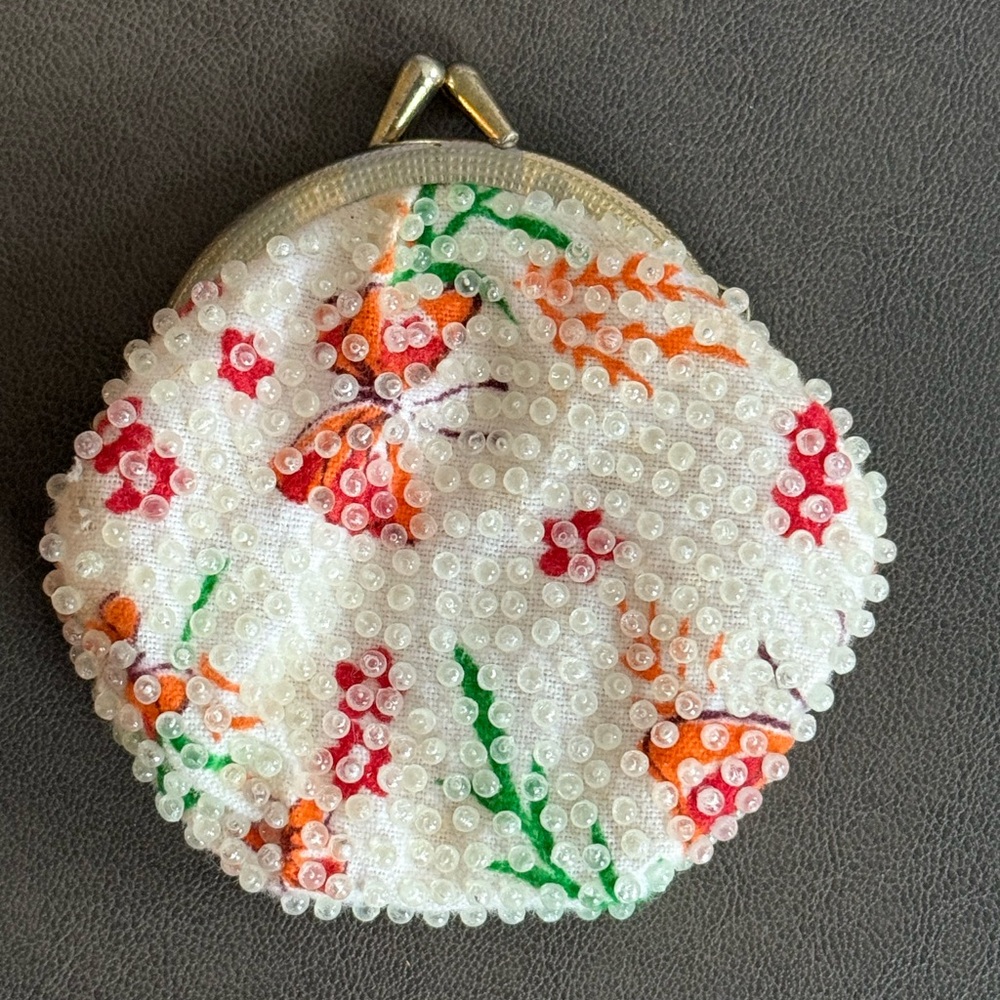 Vintage Beaded Floral Coin Purse
